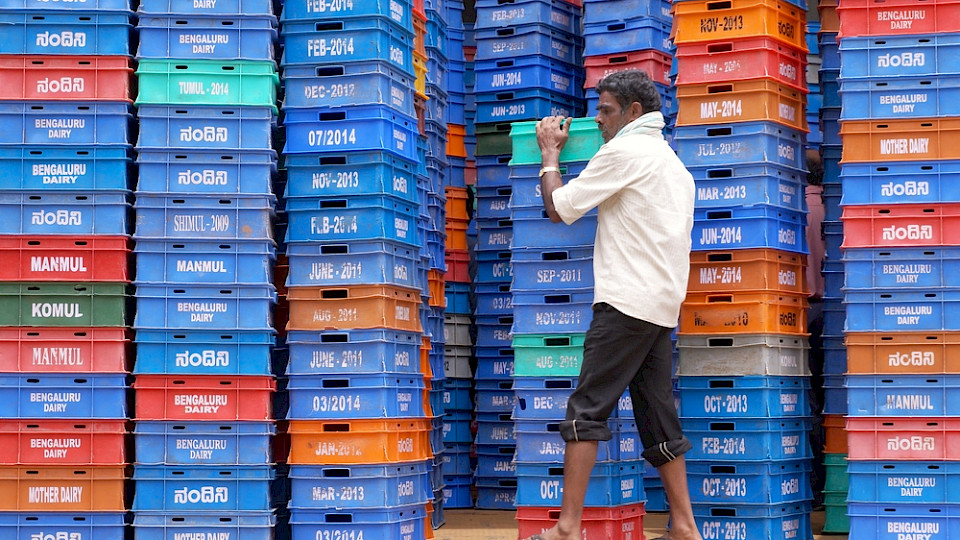 Obligationäre sind die wichtigsten Kapitalgeber für Unternehmen in Schwellenländern, sagt Martin Rees, Country Head Schweiz bei BNY Mellon. (Bild Shutterstock/sladkozaponi)