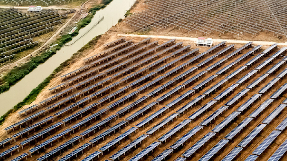 Die CO2-Belastung des BIP ist in Asien fast viermal so hoch, wie in den vier grössten Volkswirtschaften Europas. (Bild Shutterstock/Jenson)