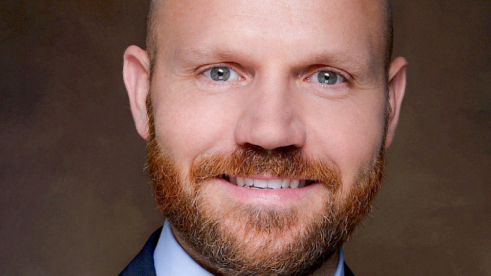 «Wir dürfen den enormen geldpolitischen Schock, den die Zentralbanken auf die Weltwirtschaft ausüben, nicht unterschätzen», schreibt Nikolaj Schmidt, internationaler Chefökonom bei T. Rowe Price.