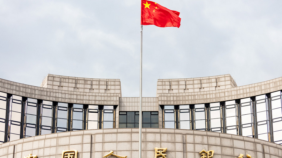Die chinesische Zentralbank hilft mit den Rettungskrediten vor allem auch den eigenen Banken. (Bild Shutterstock/humphery)