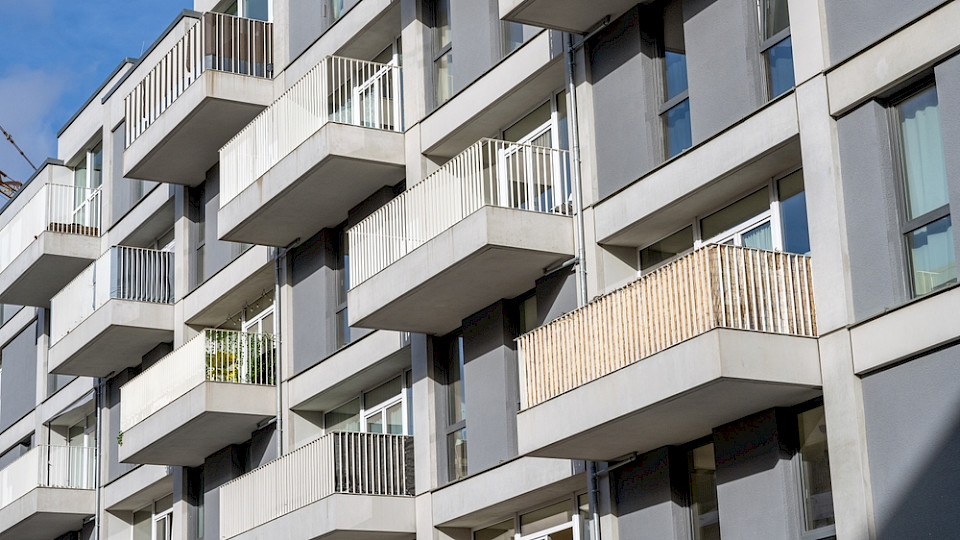 Peach Property investiert vor allem in deutsche Wohnimmobilien. Die Wandelanleihe stösst offenbar auf kleines Interesse der Anleger. (Bild Shutterstock/elxeneize)