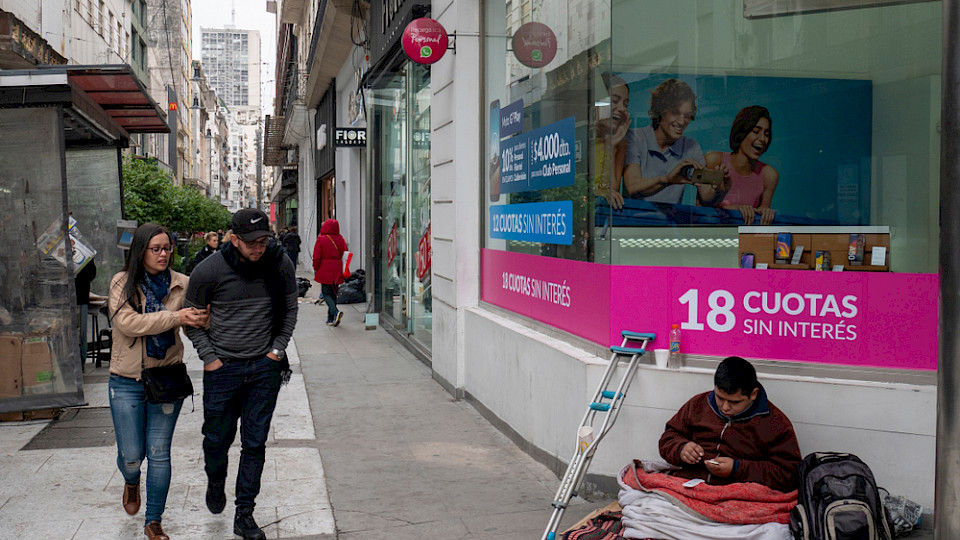 Die Krise in Argentinien spitzt sich zu, die Teuerung stieg im März auf 104 Prozent. (Bild Shutterstock/Nora Claudia Mazzini)