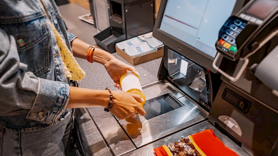 Gegenüber März 2022 sanken die Verkäufe im deutschen Handel um fast 9 (!) Prozent. (Bild Shutterstock/frantic00)