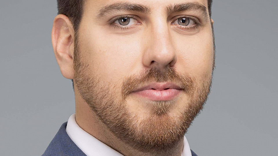 Die Nutzung erneuerbarer Energien sei von Natur aus anti-inflationär, schreibt José Lazuen, Senior Nachhaltigkeitsanalyst bei Lombard Odier IM. (Bild pd)