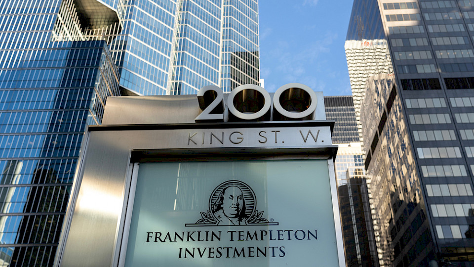 Franklin Templeton kauft US-Mitbewerber Putnam Investments (Bild JHVEPhoto/Shutterstock)