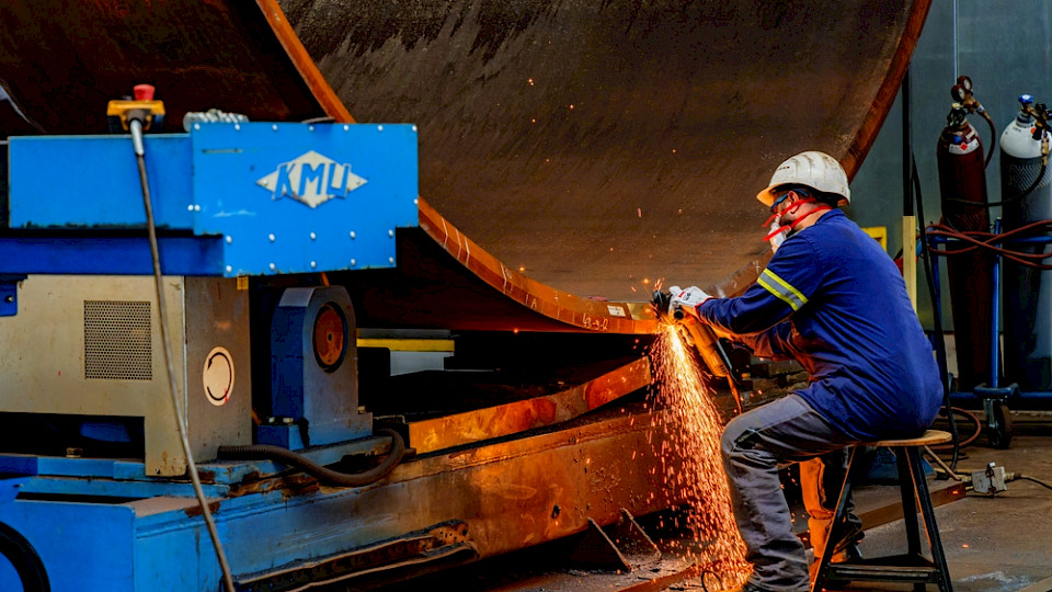 Weniger Aufträge für die deutsche Industrie aus dem Ausland, die Lage verdüstert sich. (Bild Shutterstock/Heide Pinkall)