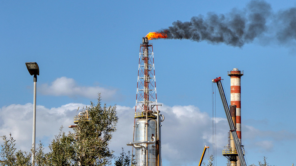Nordea Asset Management setzt sich intensiv für die Reduktion des Ausstosses des Treibhausgas Methan ein, so im Energiesektor. (Bild: Shutterstock.com/Massimo Todaro)