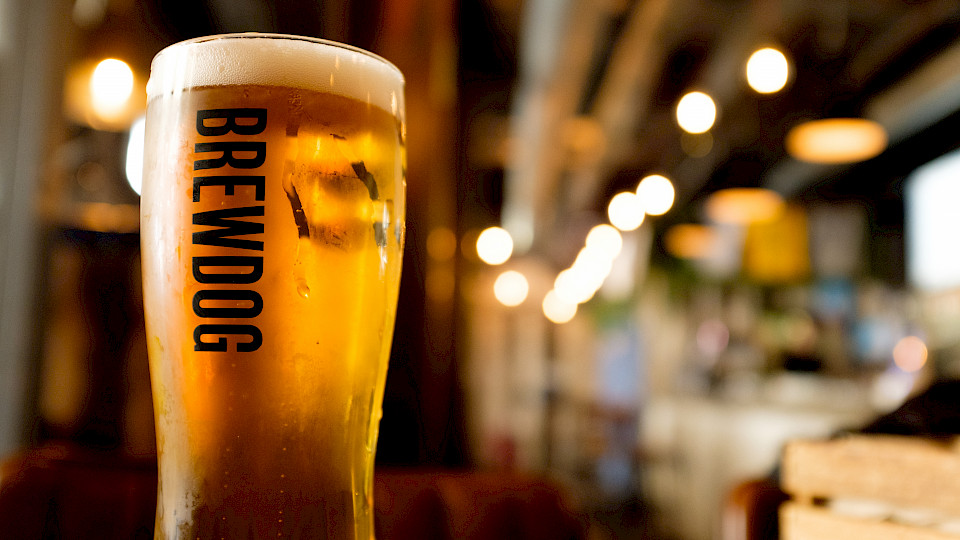 Allein im zweiten Quartal schlossen so viele Pubs ihre Türen wie nie in drei Monaten im vergangenen Jahrzehnt. (Bild: Shutterstock.com/Graeme J Baty)