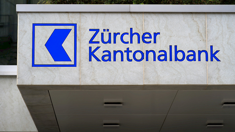 Auch bei den Neugeldern legte die ZKB zu. Sie zog im ersten Halbjahr 19,3 Mrd. Franken an. (Bild: Shutterstock.cm/Michael Derrer Fuchs)