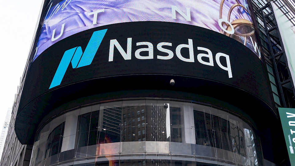 Der Chipdesigner, dessen Aktien an der US-Börse für Wachstumswerte, Nasdaq, gehandelt werden, kommt auf eine  Marktkapitalisierung von 54 Mrd. Dollar. (Bild: Shutterstock.com/JHVEPhoto)