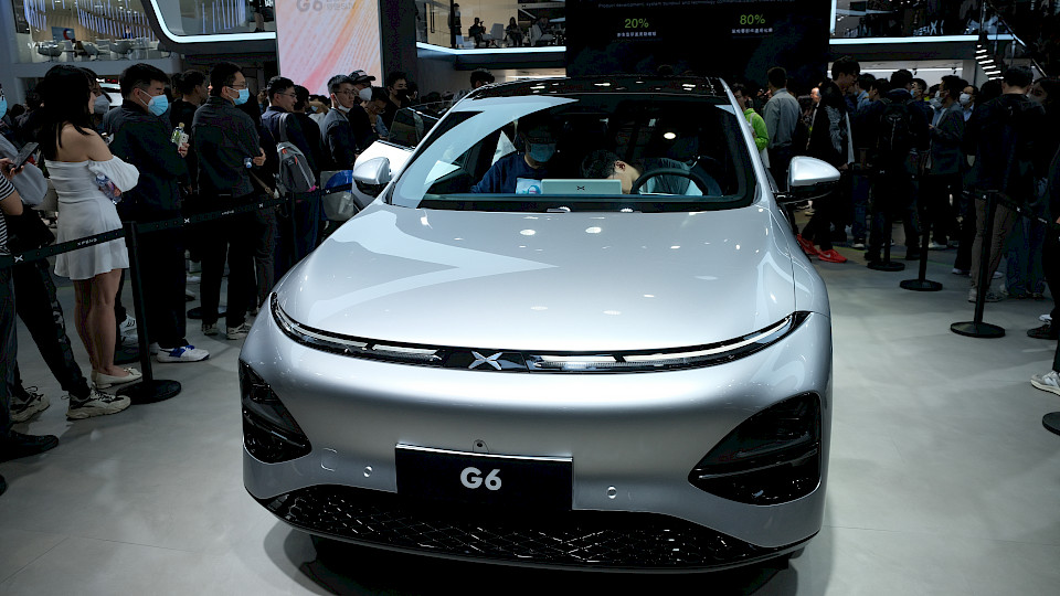 Der G6 Electric SUV von Xpeng an der Shanghai Autoshow im Frühling dieses Jahres. (Bild: Shutterstock.com/Robert Way)