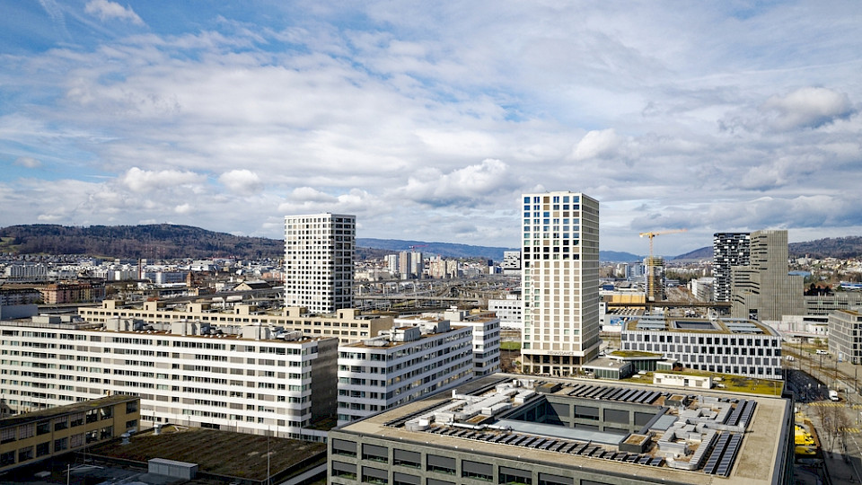 Laut KPMG liegen die Preiserwartungen erstmals auch in zentralen Lagen wie Zürich im negativen Bereich. (Bild Michael Derrer Fuchs/Shutterstock)