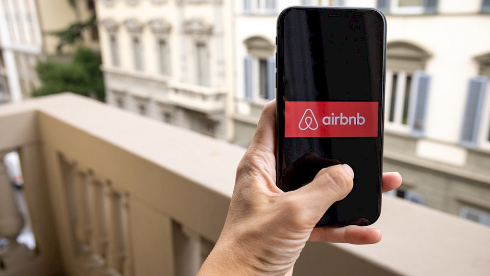Airbnb ist im Clinch mit der italienischen Staatsanwaltschaft. (Bild Boumen Japet/Shutterstock)