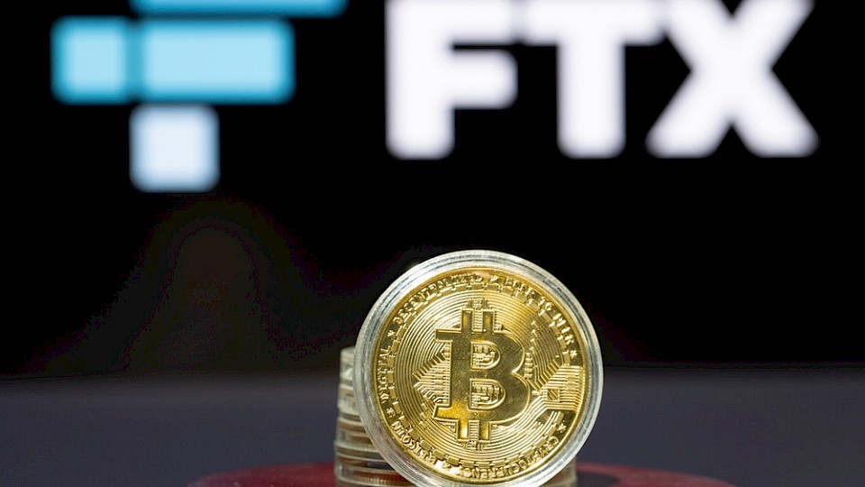 Trotz dem Zusammenbruch von FTX bleiben die Privatanleger offenbar positiv für Bitcoin und Co. (Bild Potashev Aleksandr/Shutterstock)