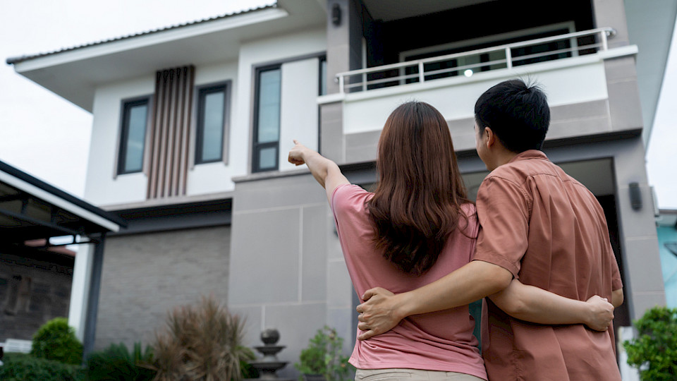 Ein für IAZI typisches Einfamilienhaus kostet derzeit im Kanton Zürich über 3 Millionen Franken. (Bild BaLL LunLa/Shutterstock)