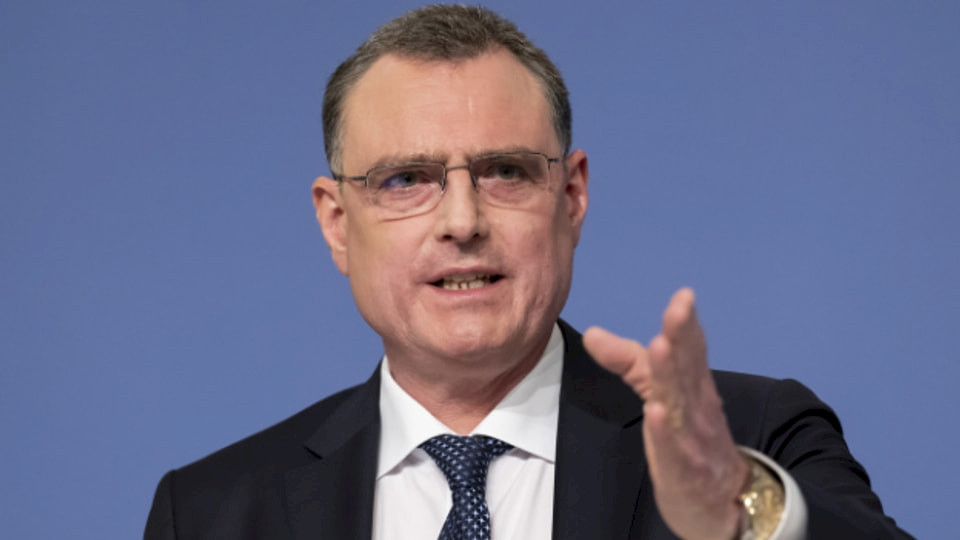 SNB-Chef Thomas Jordan: «Wir werden nicht zögern, die Geldpolitik wenn notwendig weiter zu straffen.» (Bild Nico/Shutterstock)