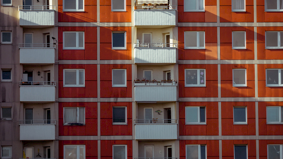 Die ZKB spricht von einem «Verweilbonus» für bestehende Mieter in Milliarden-Höhe. (Bild UschiDaschi/Shutterstock)