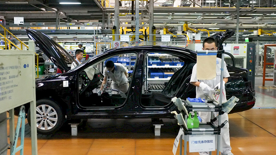 Im Dezember stiegen in China die Auslieferungen von Privatwagen um 9 Prozent. (Bild Pradit.Ph/Shutterstock)