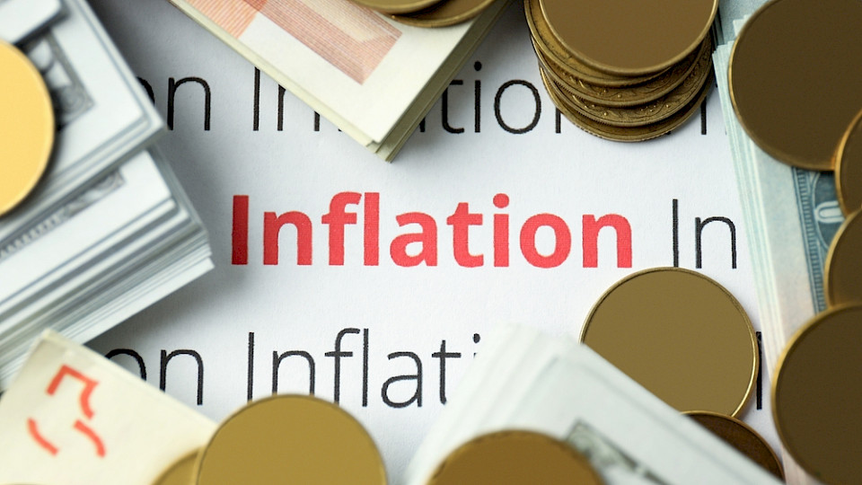 Die weltweiten Inflationserwartungen sind geringer. (Bild AtlasStudio/Shutterstock)