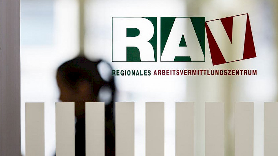 Ende Dezember waren bei den Regionalen Arbeitsvermittlungszentren (RAV) 106