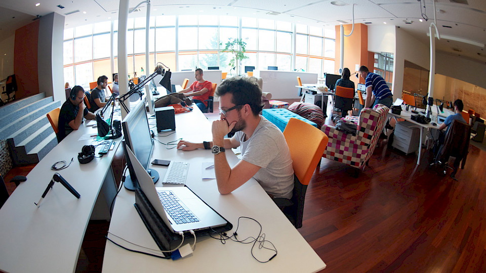 Im IT- und Fintech-Sektor sanken die Investitionen in Start-ups um mehr als 60 Prozent. (Bild dotshock/Shutterstock)