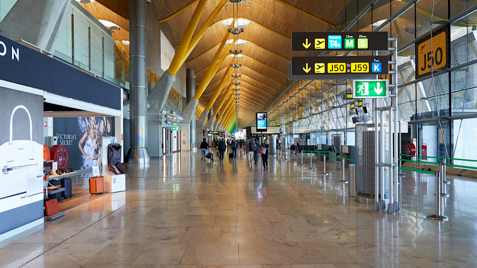 Die spanische Regierung will Madrid Barajas zum grössten Flughafen von Europa machen. (Bild Ackab Photography/Shutterstock)