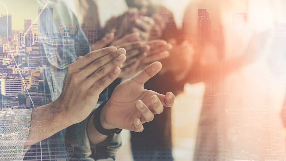 In der Schweiz wurden die WealthBriefing Awards zum achten Mal vergeben. (Bild: Shutterstock.com/Party people studio)