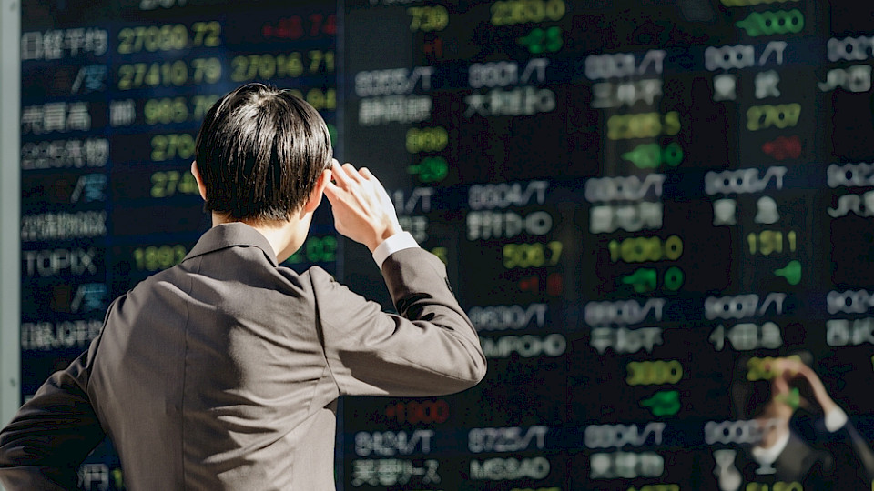 Naoki Kamiyama, Chefstratege bei Nikko Asset Management, warnt: «Eine Kursrally ohne klare Ursache könnte bedeuten, dass der Markt auch für plötzliche Korrekturen anfällig ist.» (Bild Keisuke_N/Shutterstock)