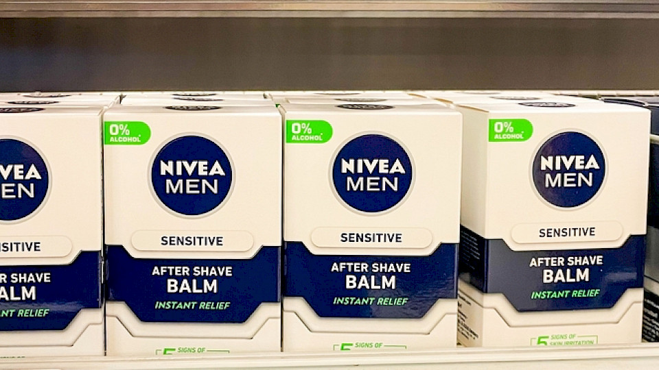 Nivea hat vor allem in Frankreich und Deutschland Marktanteile verloren, weil Beiersdorf und Händler beim Preis nicht zueinander fanden. (Bild ArDanMe/Shutterstock)