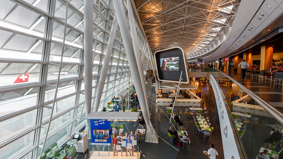 Das Umsatzplus gegenüber 2019 ist vor allem den Erträgen aus dem Nicht-Fluggeschäft zu verdanken. (Bild Markus Mainka/Shutterstock)