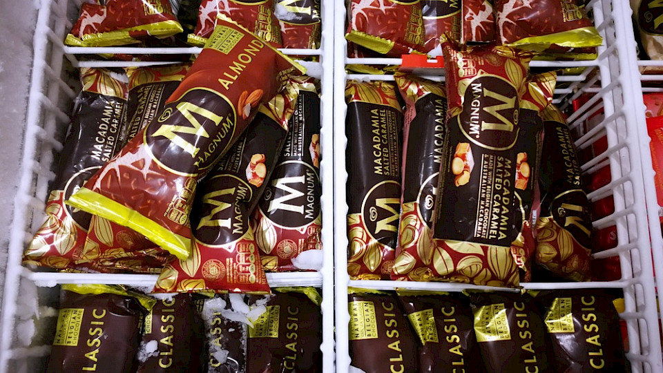 Magnum und Co. sollen bald in eine eigenständige Firma ausgelagert werden. (Bild EimzaawahPhoto/Shutterstock)