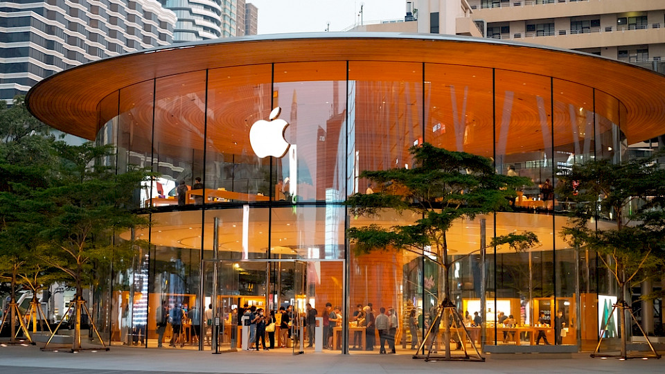 Die US-Regierung klagt gegen die Praktiken von Apple. (Bild Atiwat Witthayanurut/Shutterstock)