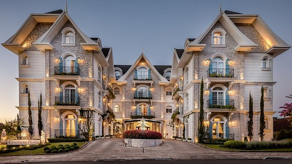 Erstmals an der Spitze bei Tripadvisor: Hotel Colline de France mitten in der brasilianischen Bergstadt Gramado. (Bild pd)