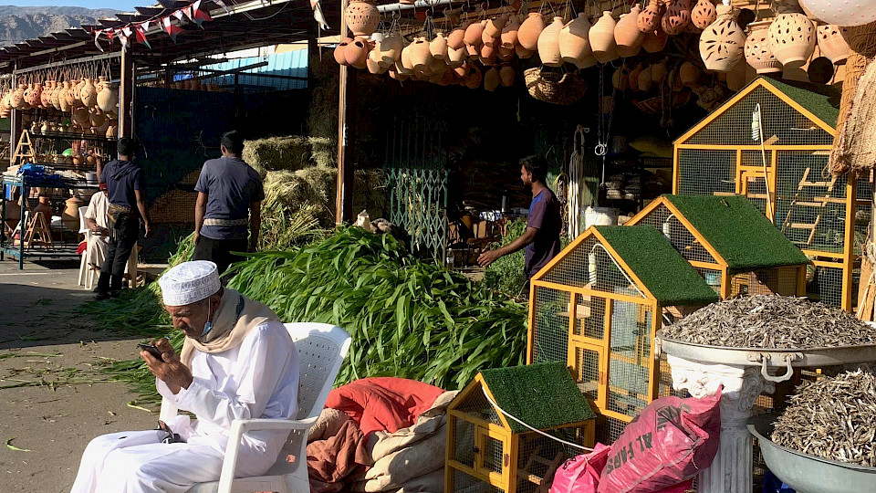 Wenig los auf dem Markt: Nun streicht Edelweiss ihre Oman-Flüge massiv zusammen. (Bild Patricia Schaller)