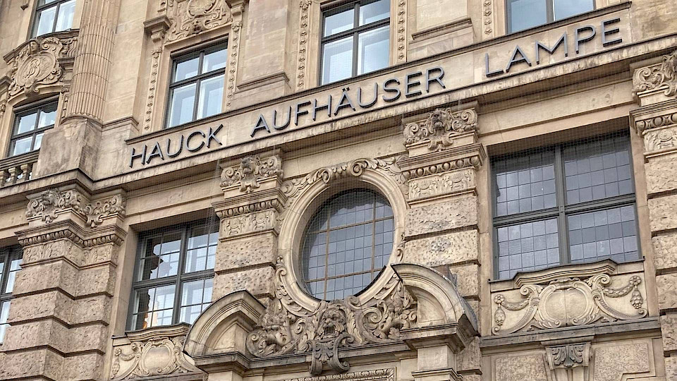 Die traditionsreiche Privatbank Hauck Aufhäuser Lampe gehört bald zur ABN Amro. (Bild Nico, Shutterstock)