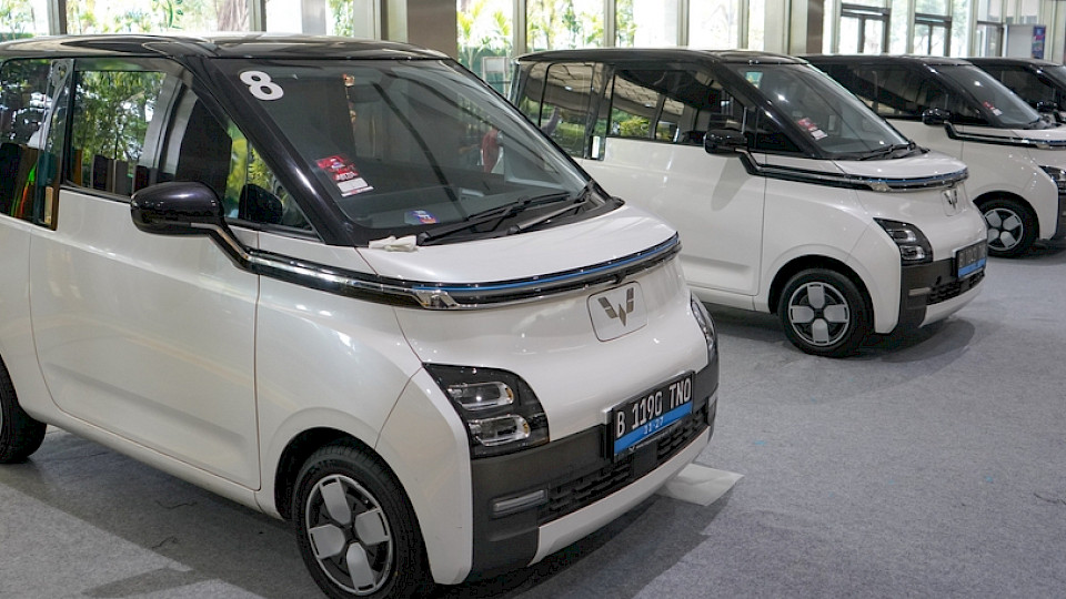 Der chinesische Kleinwagen der Marke SAIC könnte laut EU bald fast 40 Prozent mehr kosten. (Bild FarisFitrianto/Shutterstock)