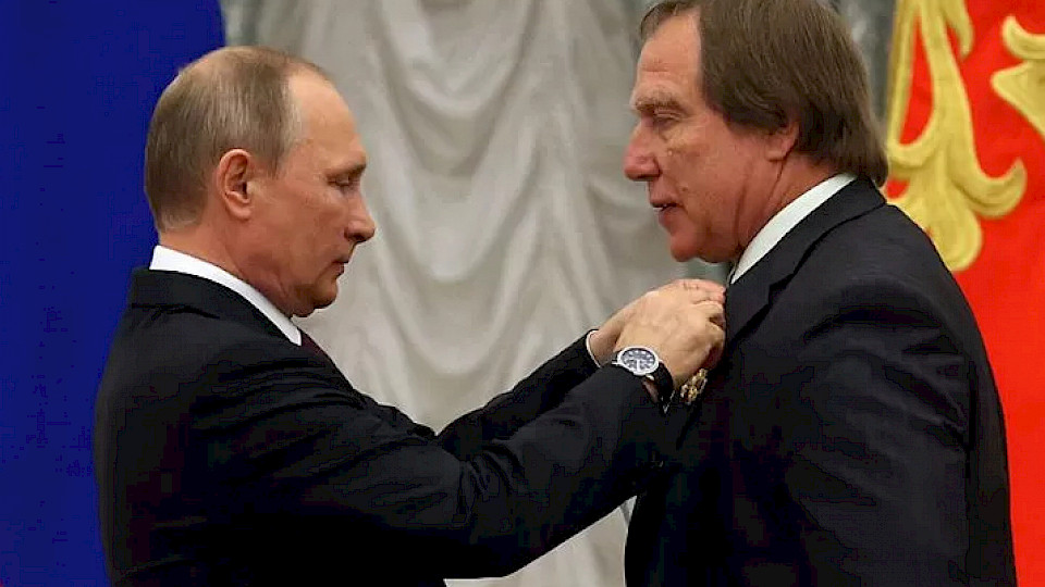 Der Cellist Sergei Roldugin gilt als enger Vertrauter des russischen Präsidenten Wladimir Putin. (Bild Nico/Shutterstock)