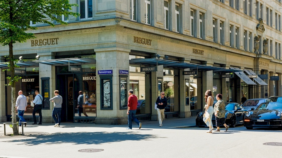 Laut dem «Global Wealth and Lifestyle Report» der Bank Julius Bär gehört Zürich punkto Preise vor New York und Paris. (Bild ArDanMe/Shutterstock)