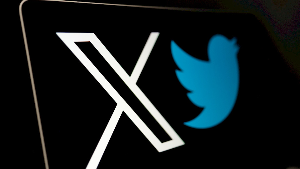 Die Busse für Elon Musks Social-Media-Kanal X kann bis zu 6 Prozent des Umsatzes betragen. (Bild: Shutterstock.com/Ascannio)