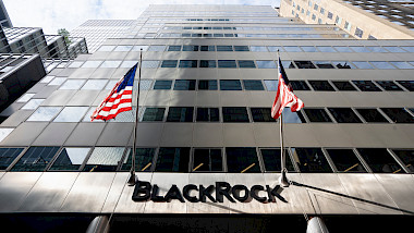Der weltgrösste Vermögensverwalter BlackRock hat den Erlös im zweiten Quartal um acht Prozent gesteigert. (Bild: Shutterstock.com/
Tada Images)