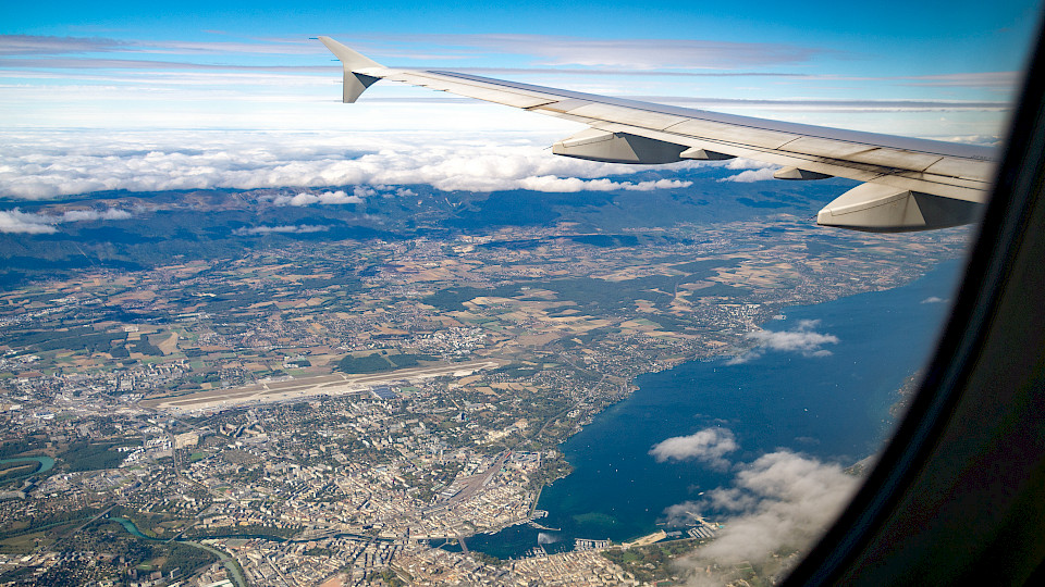 Fluglärm begrenzen: Das neue System wird bereits getestet und zeigt Wirkung. (Bild: Shutterstock.com/
Suradech Singhanat)