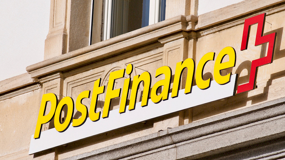 5 Prozent tiefere Einnahmen und 7 Prozent höhere Kosten führen zu einem deutlich tieferen Gewinn. (Bild Marlon Trottmann/Shutterstock)