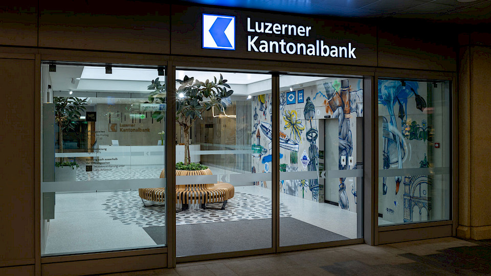 Die Luzerner Kantonalbank verdient auch im Zinsgeschäft mehr. (Bild pd)
