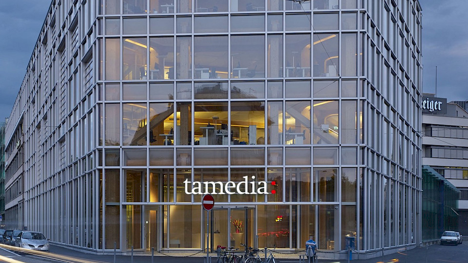 Tamedia spart auf den Redaktionen und schliesst zwei von drei Druckereien. (Bild pd)