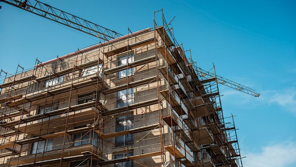 Der Rückgang der Hypozinsen im dritten Quartal ist laut Moneypark überraschend stark ausgefallen. (Bild Lalandrew/Shutterstock)