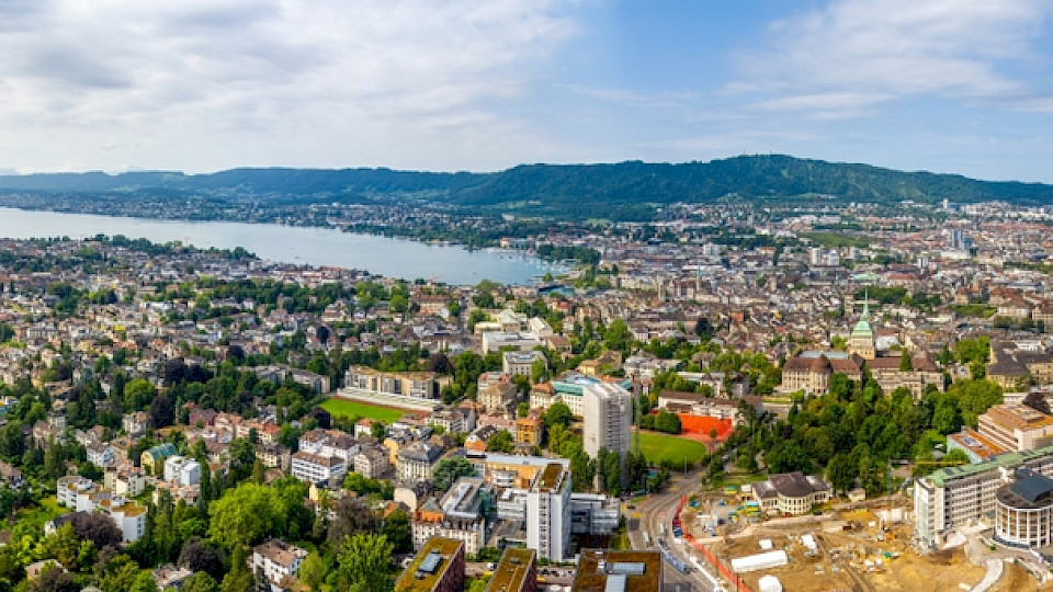 In Zürich ging der Risiko-Wert für Wohnimmobilien von 1,71 auf 1,51 Punkte zurück. (Bild Maykova Galina/Shutterstock)