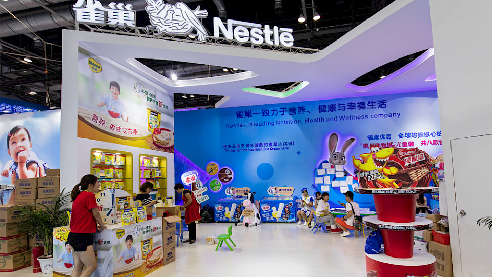 China gilt für die Hälfte der Schweizer Firmen als eines der «Top-3»-Investitionsziele. (Bild Testing/Shutterstock)