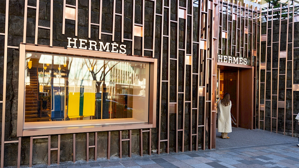 Hermes verkaufte erneut mehr, als von Analysten erwartet worden war. (Bild Sergio Delle Vedove/Shutterstock)