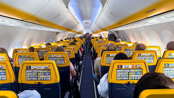 Ryanair verdient weniger und senkt Prognose