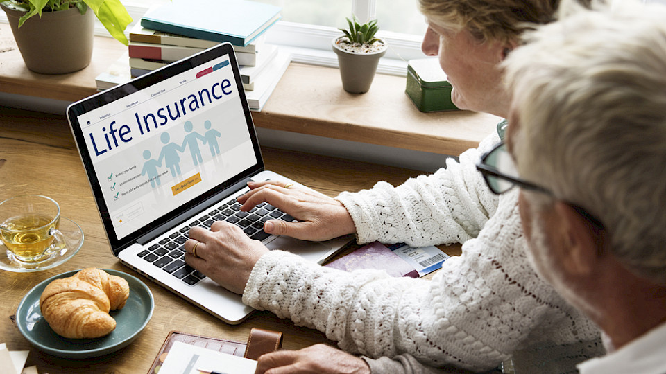 Laut Swiss Re dürften die Lebensversicherungsprämien mehr als doppelt so schnell wachsen wie im Durchschnitt der letzten zehn Jahre. (Bild Rawpixel.com/Shutterstock)